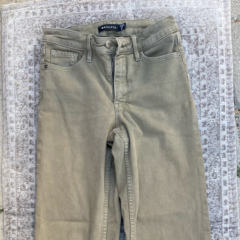 Women's Athleta Jeans Green Solid 4T Straight Stretch Spandex Active Athleisure